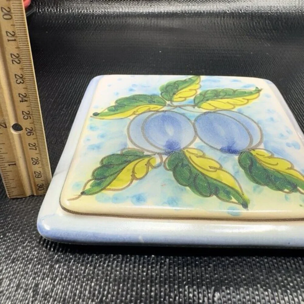 FRATANTONI Vietri Italy Hand Painted Art Pottery Tile Plum Fruit‎ Wall TRIVET